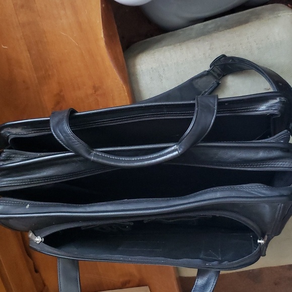 Padded leather laptop electronics carry case travel bag - Picture 3 of 10